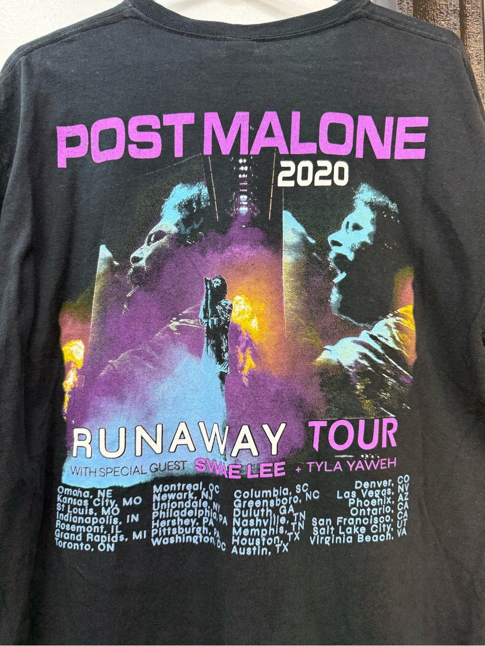 Post Malone 2020 Runway Concert on Black Heavy Cotton Gildan Crew Neck Tee - Picture 4 of 6